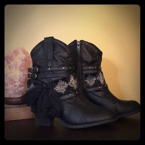 Not Rated | Western-Inspired Booties with Bows